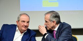 Διαρρέει «άνοιγμα» σε Καραμανλή και Σαμαρά για να τους… εκθέσει!