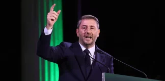 Ανδρουλάκης από Χίο: Αδιανόητα όσα κάνει η κυβέρνηση με την εξεταστική του ΟΠΕΚΕΠΕ