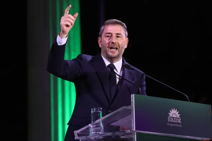 Ανδρουλάκης από Χίο: Αδιανόητα όσα κάνει η κυβέρνηση με την εξεταστική του ΟΠΕΚΕΠΕ