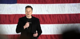 Μασκ για Βρετανία: Διαλύστε τη Βουλή, αλλάξτε κυβέρνηση Newsroom