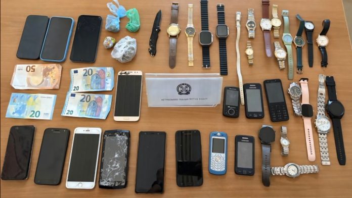 Νεαροί συνελήφθησαν στη Ρόδο για συμμετοχή σε διακίνηση ναρκωτικών ουσιών