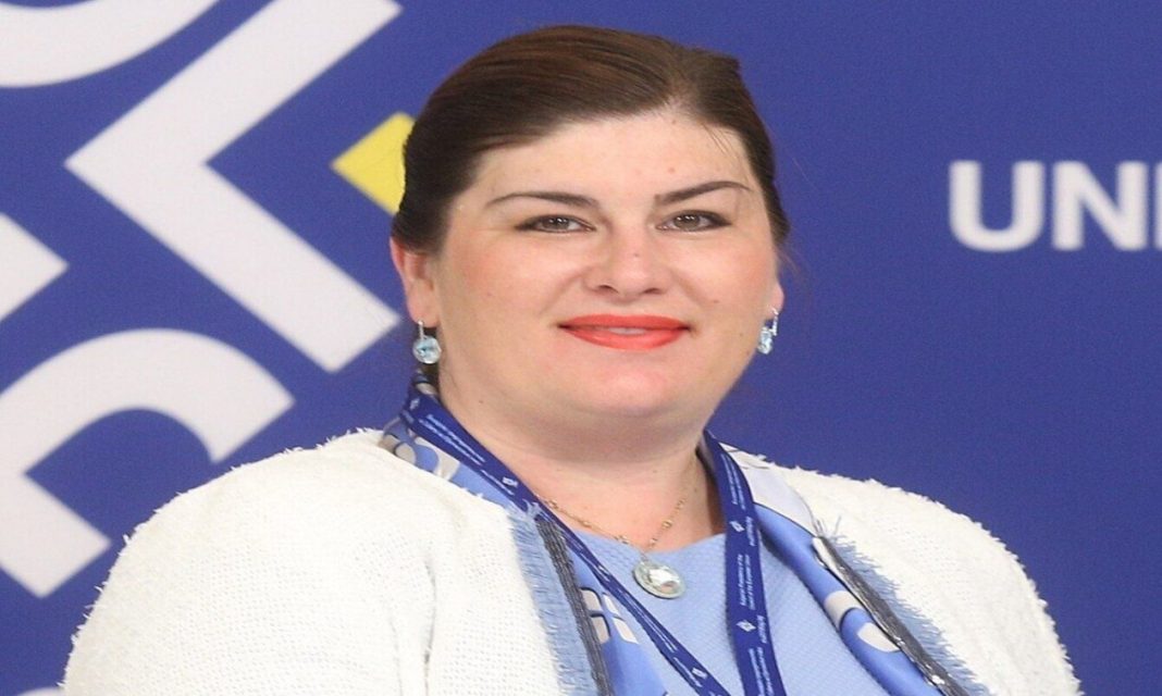 c93c13c2-175683107456660014