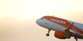 Χάος σε πτήση της EasyJet για Κέρκυρα: Αναγκαστική προσγείωση στο Μιλάνο λόγω… ταραξία
