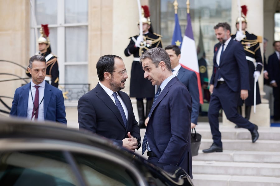 ef166b6b6ed2bee206f34bee34e664d5_L