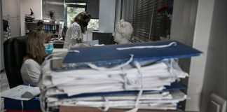 Πλειστηριασμοί: 2,2 εκατομμύρια φορολογούμενοι στον προθάλαμο των κατασχέσεων