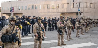 Ο Τραμπ δηλώνει πως έχει αποφασίσει σε ποια αμερικανική πόλη έπεται ανάπτυξη του στρατού