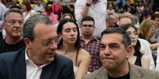 Η «παράταση» στην επιστροφή Τσίπρα, «τελευταία ευκαιρία» για ΣΥΡΙΖΑ και Φάμελλο