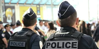 Γαλλία: Γουρουνοκεφαλές τοποθετήθηκαν μπροστά σε τζαμιά στο Παρίσι