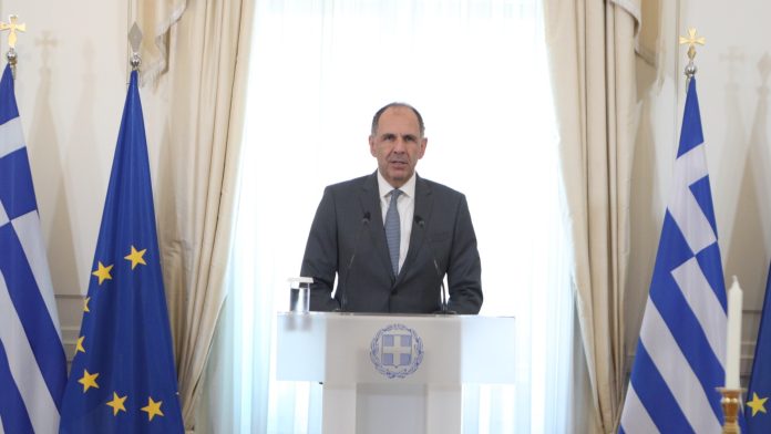 Κρίσιμη συνάντηση Γεραπετρίτη με τον Λίβυο ΥΠΕΞ, υπό την πίεση του μεταναστευτικού και της Τουρκίας