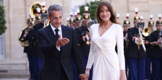 Κάρλα Μπρούνι: «Η αγάπη είναι η απάντηση» – Η πρώτη ανάρτηση μετά τη σύλληψη του Νικολά Σαρκοζί