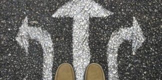 Συνέδριο της «όλης Κεντροαριστεράς» προτείνει ο Δούκας – Η Καρυστιανού βάζει δύσκολα σε Μητσοτάκη και Ζωή