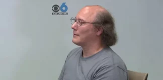 Αμερικανός ομολόγησε σε τηλεοπτική συνέντευξη ότι σκότωσε τους γονείς του και τους έθαψε στην αυλή του σπιτιού τους