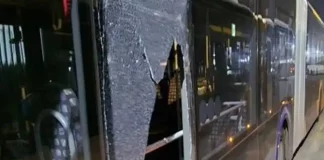 Συναγερμός στο Κορωπί: Άγνωστοι πυροβόλησαν λεωφορείο στην λεωφόρο Αγίας Μαρίνας (VIDEO)