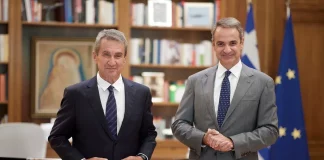 Στη Νέα Δημοκρατία ο Ανδρέας Λοβέρδος – “Με τον Κυριάκο Μητσοτάκη πατριωτικά, μεταρρυθμιστικά, φιλελεύθερα”