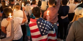 Φωνές για εκδίκηση στις ΗΠΑ μετά τη δολοφονία του Κερκ – Οι υποστηρικτές του Τραμπ ρίχνουν την ευθύνη στην «Αριστερά»