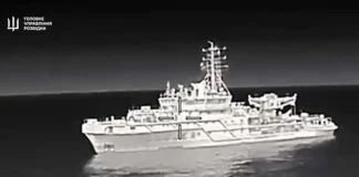 Η Ουκρανία ανακοίνωσε ότι εξουδετέρωσε με drone πλοίο του ρωσικού στόλου της Μαύρης Θάλασσας – Δείτε βίντεο
