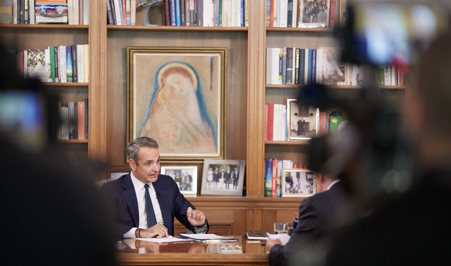 mitsotakis2-930x550