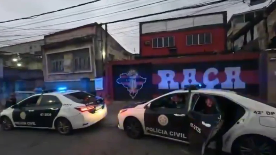 mixcollage-19-sep-2025-12-08-am-924