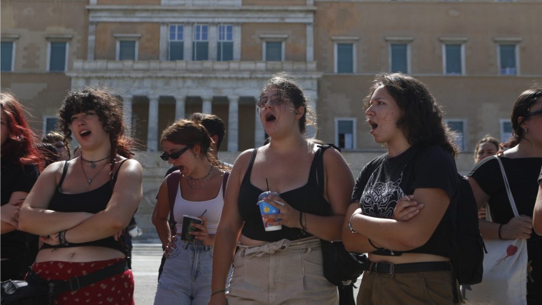 neoi-neolea-foitites