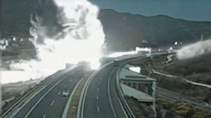 Τέμπη: Από… παραμόρφωση των τρένων προήλθε η φονική έκρηξη – Τι αναφέρει η εισαγγελική πρόταση