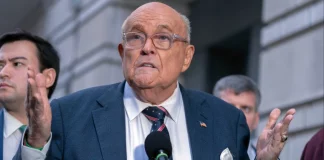 ΗΠΑ: Τραυματίστηκε ο Ρούντι Τζουλιάνι σε τροχαίο ατύχημα στο Νιου Χάμσαϊρ