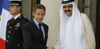 Δύο νέα σκάνδαλα για τον Σαρκοζί: Οι μίζες του Κατάρ και ο Γάλλος μεγιστάνας Λαγκαντέρ