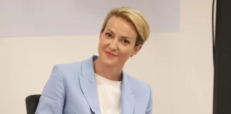 Σδούκου: “Fake news” οι ισχυρισμοί ότι τα διεθνή πανεπιστήμια γύρισαν την πλάτη στην Ελλάδα