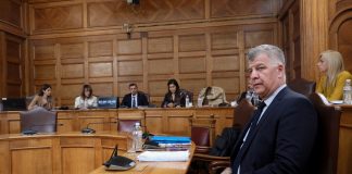 Εξεταστική ΟΠΕΚΕΠΕ: Ο Σημανδράκος «καίει» Αυγενάκη – Μπαμπασίδη για τα δεσμευμένα ΑΦΜ