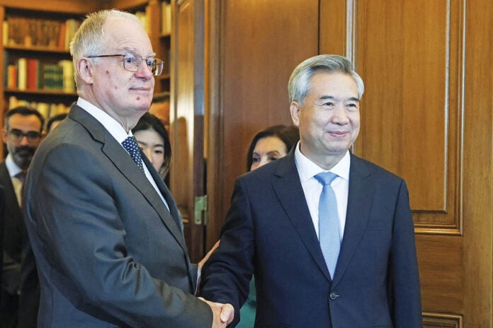 tasoulas24095-696x464