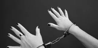 Συνελήφθη 35χρονη στη Πάτρα για κατοχή νομισμάτων ελληνιστικών και ρωμαϊκών χρόνων