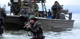 Top Secret: Η αποτυχημένη αποστολή των Navy Seals στη Βόρεια Κορέα το 2019 – Πήγαν να εγκαταστήσουν συσκευή παρακολούθησης του Κιμ και σκότωσαν αμάχους