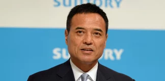 Παραιτήθηκε ο CEO της ιαπωνικής εταιρείας ποτών Suntory μετά την έρευνα για παράνομα συμπληρώματα