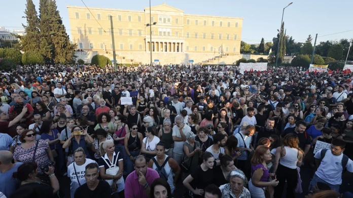 Μεγάλες συγκεντρώσεις για τα Τέμπη σήμερα σε όλη την Ελλάδα – Δείτε φωτογραφίες