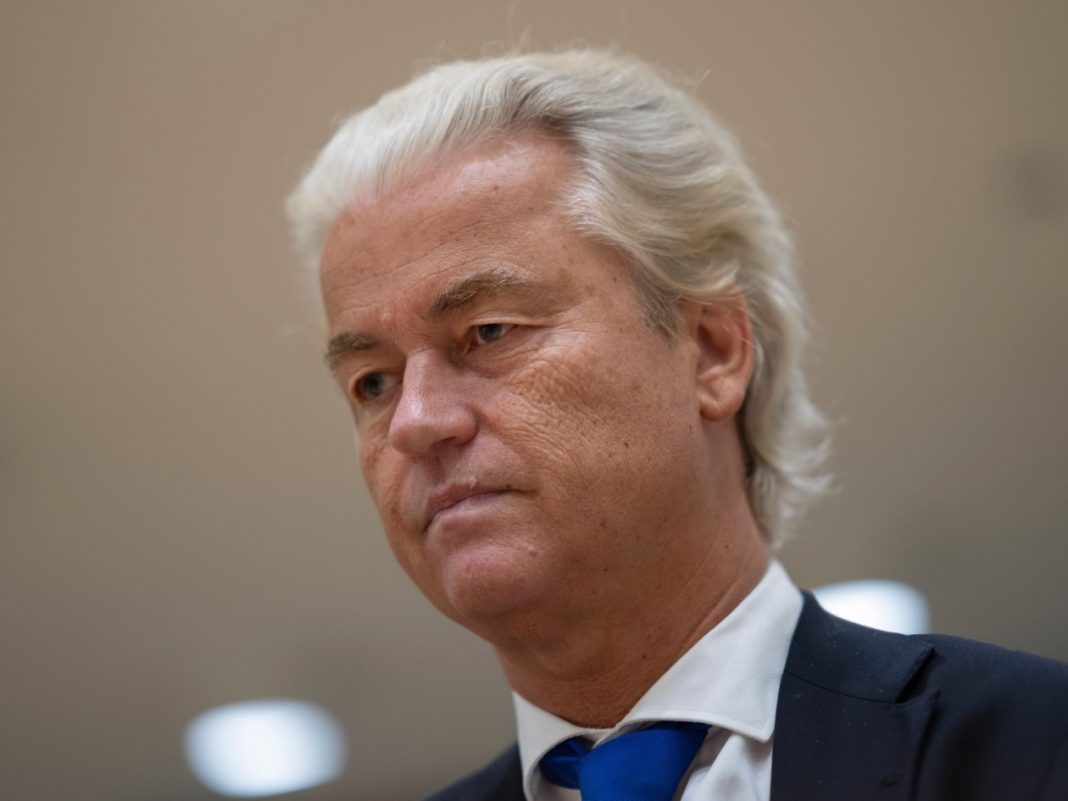 12cd55c7-ap25146512417059