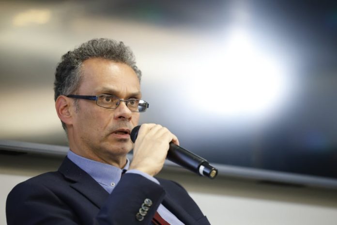 Απορίες για την τροπολογία περί Αγνώστου Στρατιώτη