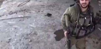 Γάζα: Η στιγμή που Παλαιστίνιοι πυροβολούν Ισραηλινούς στρατιώτες – Βίντεο-ντοκουμέντο