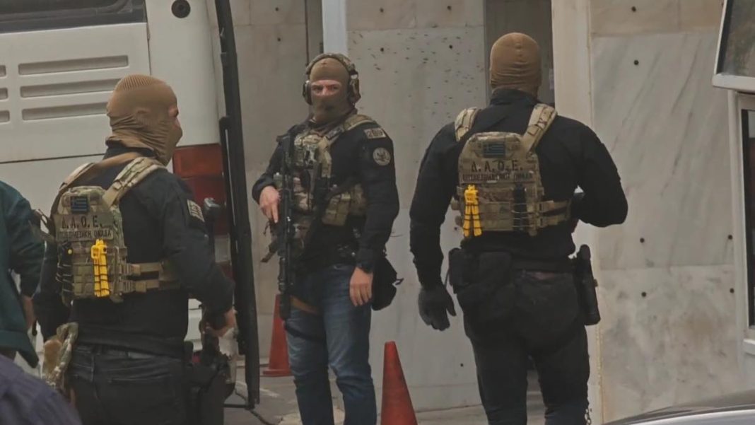 568302715_1293574719453498_2709331240093495646_n