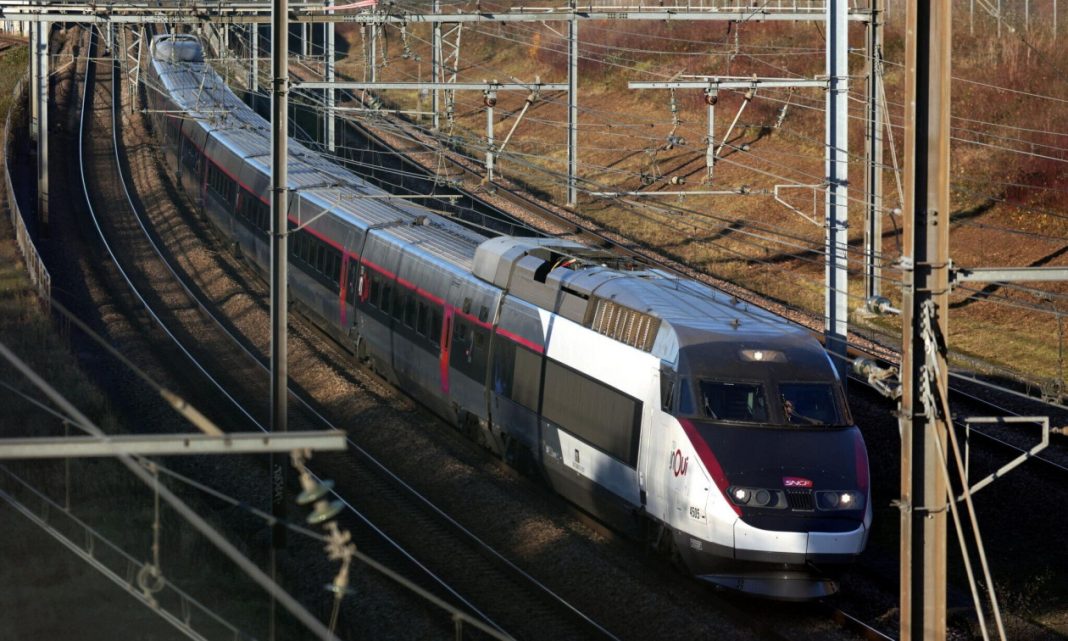 5b780f50-g4qkvdhwcaad4af