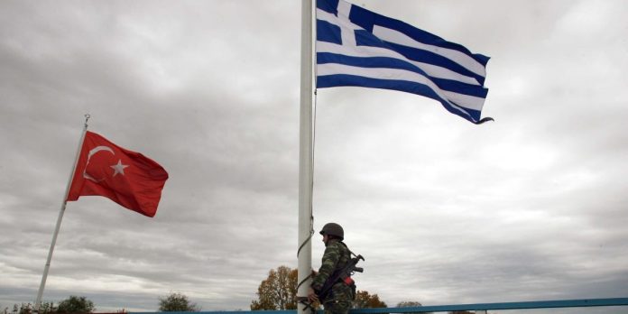 616bb4b2200000983f8d078a-copy-e1760915311996-696x348