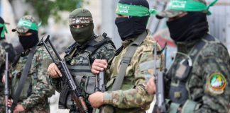 Η Χαμάς δεν παραδίδει τα όπλα και κηρύττει επιστρατεύση: Φόβοι για νέο εμφύλιο πόλεμο στη Γάζα