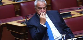 Ο Μάκης στέλνει ακόμη μηνύματα στο Μαξίμου