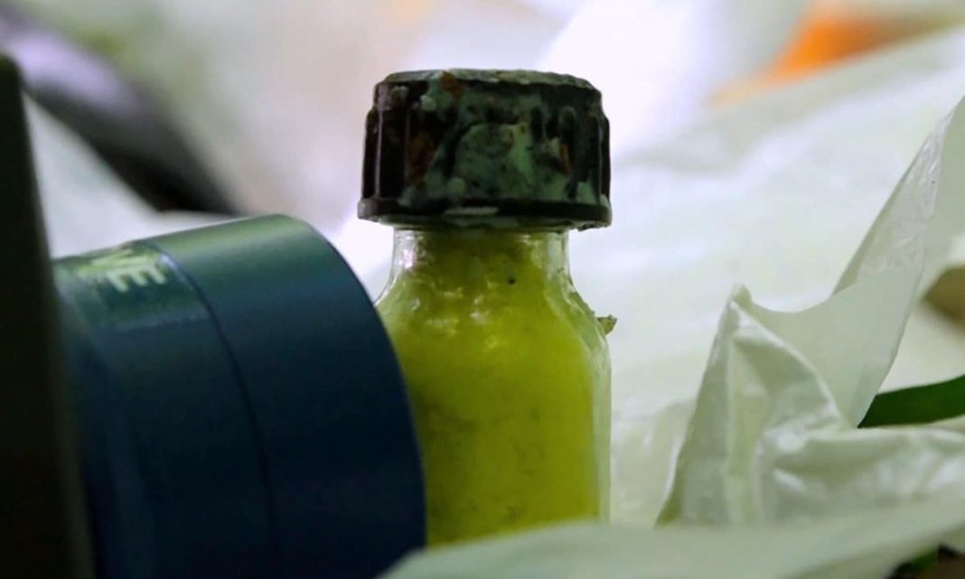 6c05e046-g4ltrquweaaz6w1