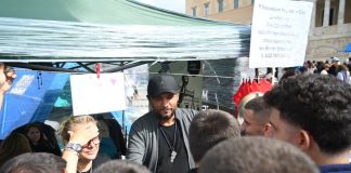 Κωνσταντοπούλου για Μνημείο Αγνώστου Στρατιώτη: «Με τον Ρούτσι τιμήθηκε η Ελλάδα που δεν σκοτώνει τα παιδιά της, αλλά τα προστατεύει»