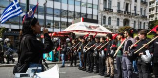 Μεγάλο φοιτητικό συλλαλητήριο στα Προπύλαια – Κλειστές Πανεπιστημίου και Σταδίου