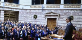 Η πολιτική ως μπίζνα – Εκτοξεύτηκε ο πλούτος υπουργών και βουλευτών της ΝΔ το διάστημα 2019-2023