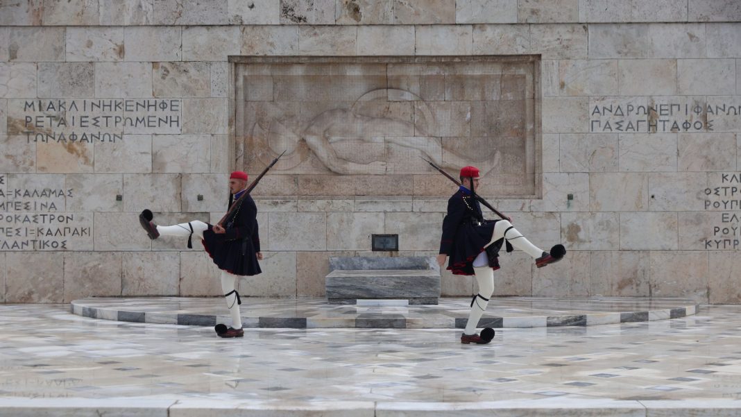 agnostos-stratiotis-23