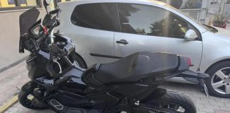 Εξαρθρώθηκε σπείρα που πουλούσε κλεμμένα αυτοκίνητα στην Αττική