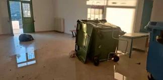 Βανδαλισμός σε σχολείο της Άνδρου, ζημιές και πλημμύρες στο κτίριο – Φωτογραφίες
