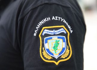 Κρήτη: Προσποιούνταν τον αστυνομικό και εξαπάτησε 53χρονη εργαζόμενη σε κατάστημα εστίασης