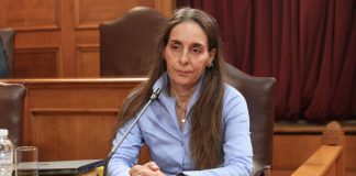 Ἀκυβέρνητη εἶναι μιά χώρα ὅταν ἐγκληματίες διώκουν ἀξιωματούχους